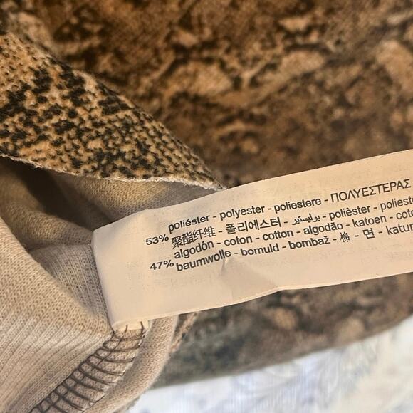 Zara Neutral Snakeskin Crop Top‎ Size Small - Picture 6 of 6